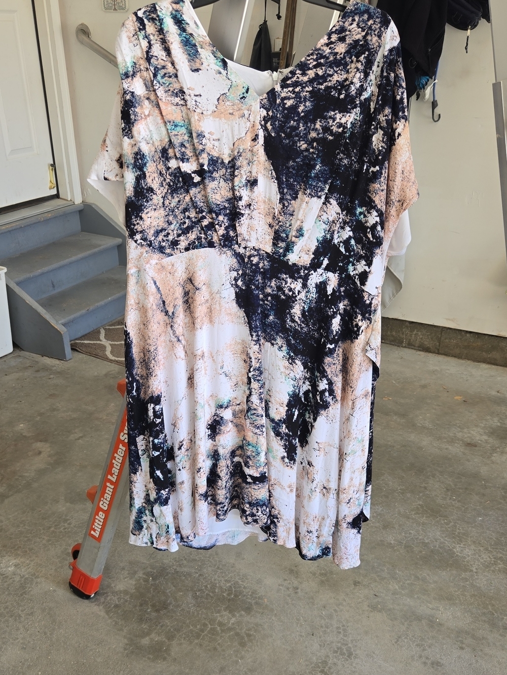 The Limited Abstract Midi Dress in Cream, Navy and Teal